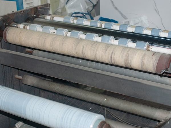 缠绕膜定制生产